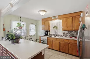 17601 Meadowood Dr, Hagerstown, MD 21740 - Photo 6