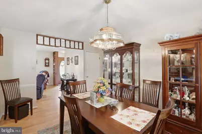17601 Meadowood Drive, Hagerstown, MD 21740 - Photo 10