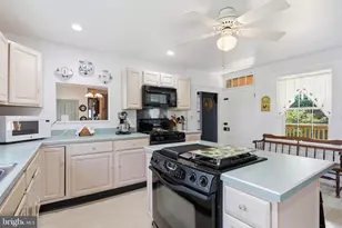 104 N Main St, Boonsboro, MD 21713 - Photo 24