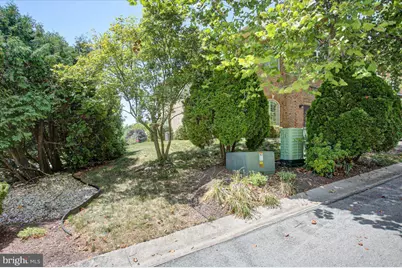 1251 Lindsay Lane, Hagerstown, MD 21742 - Photo 2