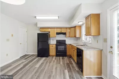 1200 Fairchild Avenue, Hagerstown, MD 21742 - Photo 8