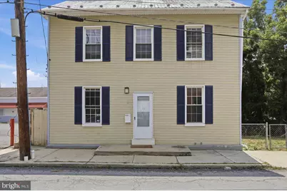 12 Madison Avenue, Hagerstown, MD 21740 - Photo 1