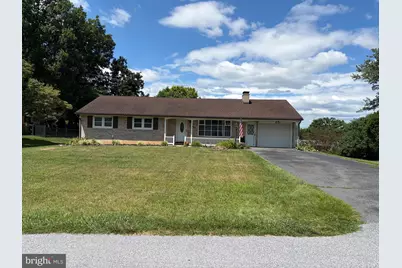 11822 Greenhill Drive, Hagerstown, MD 21742 - Photo 1