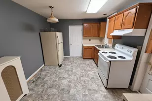 28 S Locust St, Hagerstown, MD 21740 - Photo 14