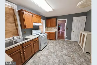 28 S Locust Street, Hagerstown, MD 21740 - Photo 16
