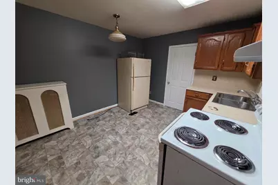 28 S Locust Street, Hagerstown, MD 21740 - Photo 14