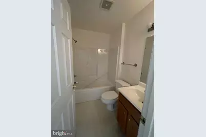 1323 Lindsay Lane, Hagerstown, MD 21742 - Photo 16