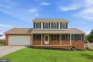 27 Amanda Dr, Smithsburg, MD 21783 - Photo 1