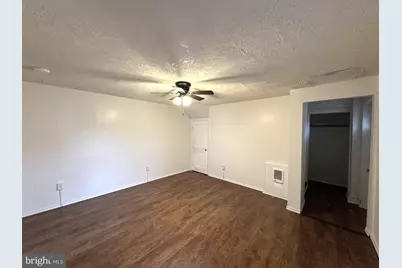 277 S Potomac Street #APT. 3, Hagerstown, MD 21740 - Photo 8