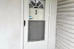 277 S Potomac St, Hagerstown, MD 21740 - Photo 4