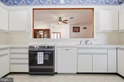 10819 Wilcox Drive, Williamsport, MD 21795 - Photo 16