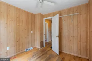 34 Brent St, Hancock, MD 21750 - Photo 6