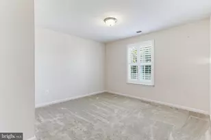 18230 Shapwick Ct, Hagerstown, MD 21740 - Photo 30