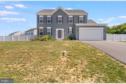 18950 Amesbury Road, Hagerstown, MD 21742 - Photo 2