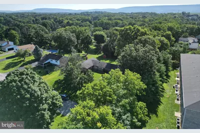 11603 Pheasant Trail, Hagerstown, MD 21742 - Photo 2