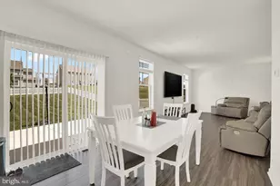 18234 Petworth Cir, Hagerstown, MD 21740 - Photo 14
