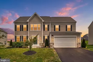 18234 Petworth Cir, Hagerstown, MD 21740 - Photo 1