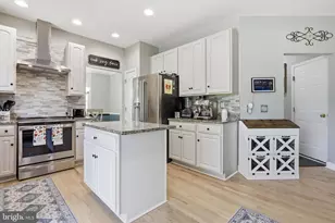 18214 Rockland Dr, Hagerstown, MD 21740 - Photo 14