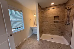 1010 Scarlet Hls Dr, Hagerstown, MD 21740 - Photo 2