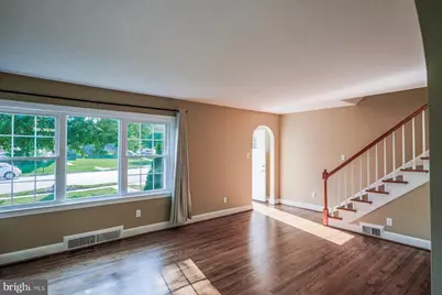 318 E Irvin Avenue, Hagerstown, MD 21742 - Photo 6