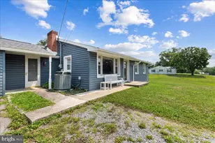 12331 Walnut Point W, Hagerstown, MD 21740 - Photo 2
