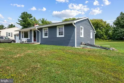12331 Walnut Point W, Hagerstown, MD 21740 - Photo 4