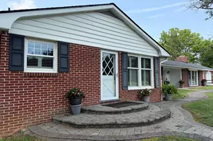 10939 Mapleville Rd, Hagerstown, MD 21742 - Photo 22