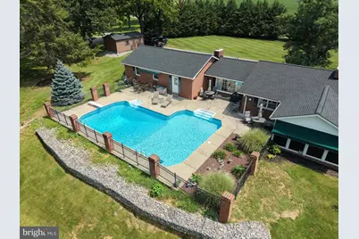 10939 Mapleville Road, Hagerstown, MD 21742 - Photo 12