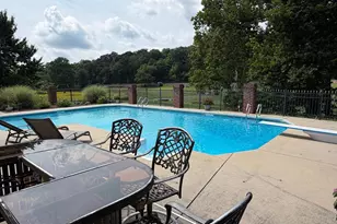 10939 Mapleville Rd, Hagerstown, MD 21742 - Photo 30