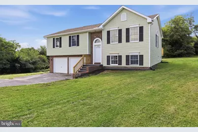 13835 McIntosh Circle, Clear Spring, MD 21722 - Photo 2