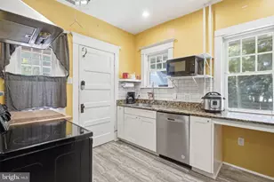17613 Oak Ridge Dr, Hagerstown, MD 21740 - Photo 18
