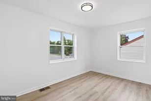 1124 Sunnyside Dr, Hagerstown, MD 21742 - Photo 18
