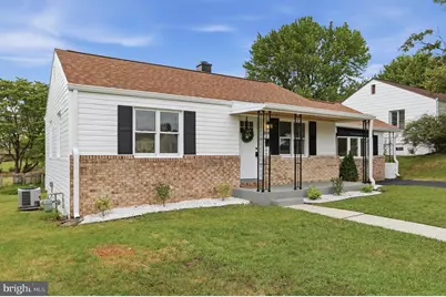 1124 Sunnyside Drive, Hagerstown, MD 21742 - Photo 4