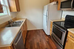 1048 Kasinof Ave, Hagerstown, MD 21742 - Photo 2