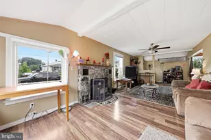 25327 Highfield Rd, Cascade, MD 21719 - Photo 6