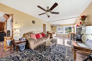 25327 Highfield Rd, Cascade, MD 21719 - Photo 4