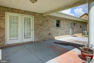 1206 S Pointe Dr, Hagerstown, MD 21740 - Photo 36