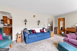 871 Pine St, Hagerstown, MD 21740 - Photo 6