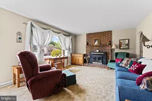 871 Pine St, Hagerstown, MD 21740 - Photo 4