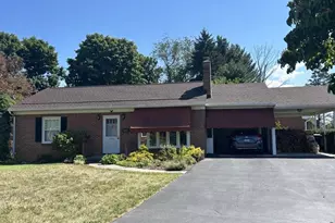 1020 View St, Hagerstown, MD 21742 - Photo 1