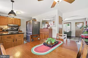 17318 Ontario Dr, Hagerstown, MD 21740 - Photo 14