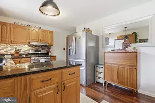 17318 Ontario Dr, Hagerstown, MD 21740 - Photo 16