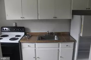 300 Northern Ave, Hagerstown, MD 21742 - Photo 8