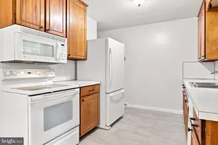 10831 Rosewood Dr, Hagerstown, MD 21740 - Photo 6
