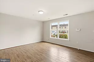 309 E Ridge Dr, Hagerstown, MD 21740 - Photo 6