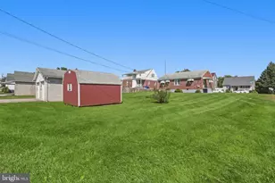 1047 Corbett St, Hagerstown, MD 21740 - Photo 32
