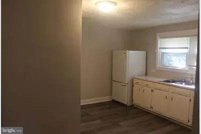 382 S Cleveland Avenue #APT 4, Hagerstown, MD 21740 - Photo 8
