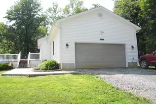 15844 Halleman Ln, Sharpsburg, MD 21782 - Photo 2