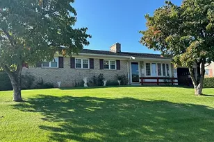 17811 Burnside Ave, Hagerstown, MD 21740 - Photo 1
