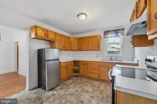 46 N Charles St, Hagerstown, MD 21740 - Photo 12